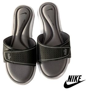 NIKE Slide Sandals